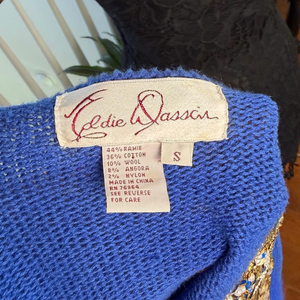 Elegant Blue Embellished Sweater - Picture 5 of 9